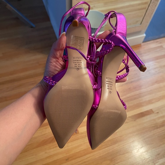 Brand new stilettos 👠 - Picture 3 of 9